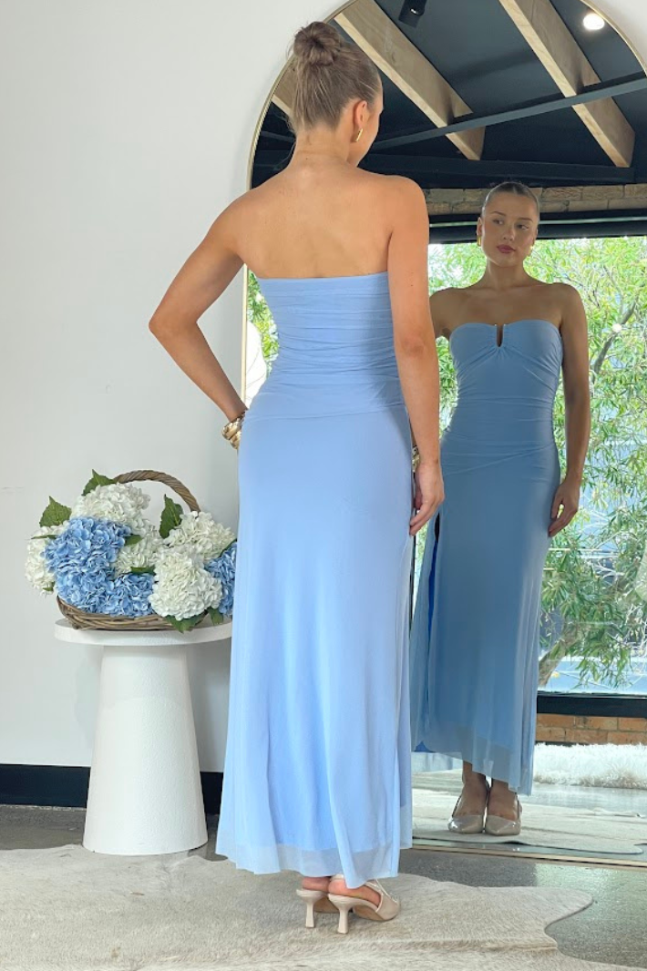 BELANI STRAPLESS MAXI DRESS - Blue Dolly Girl Fashion BELANI STRAPLESS MAXI DRESS - Blue Dolly Girl Fashion