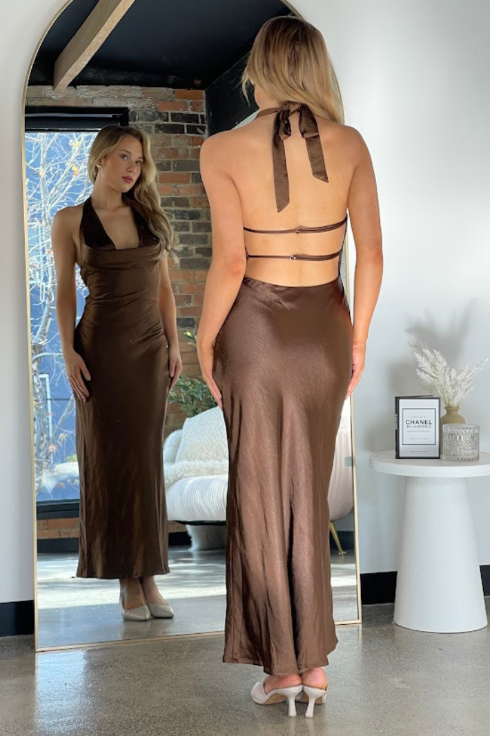 LUTEL BACKLESS MAXI DRESS - Brown Satin