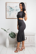 LAINEY BACKLESS MIDI DRESS - Black